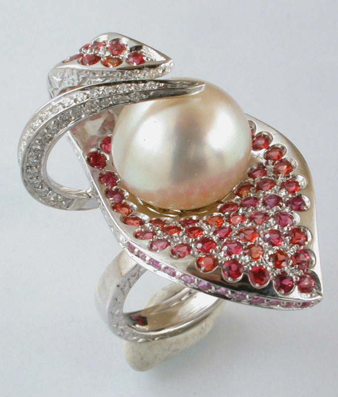 PINK-RED SAPPHIRE & SOUTH SEA PEARL